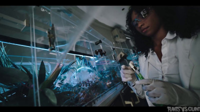 Mulata latina fucked by a plant and its tentacles