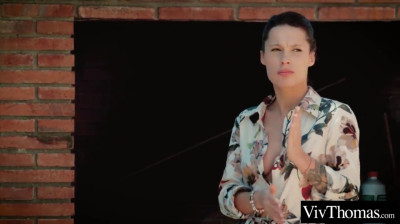 Dos preciosidades complaciéndose en la ducha