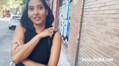 Colombian Amateur caught in the street for fucking